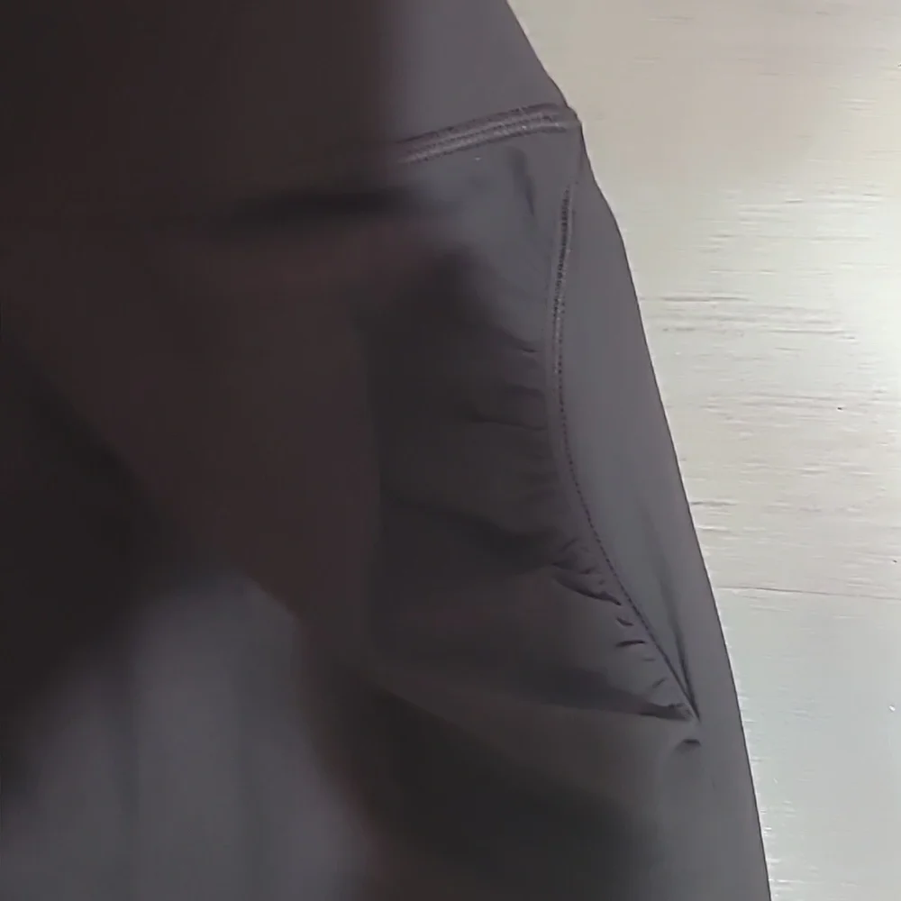 Athleta Women's skirt - Picture 4 of 7